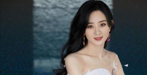 娱乐圈吃瓜赵丽颖,娱乐圈的瓜田,她如何成为焦点?