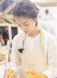 娱乐吃瓜君周冬雨,娱乐圈的“吃瓜”女王,揭秘明星幕后故事